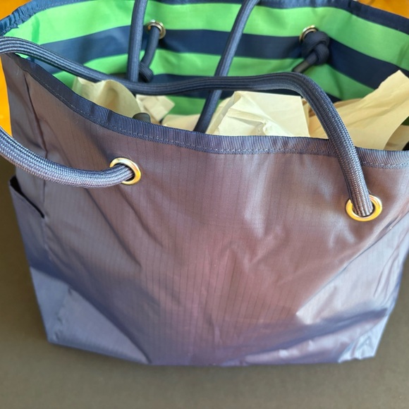 New Pink Victoria’s Secret Navy and Green Nylon Reversible Collegiate Tote - Picture 7 of 9